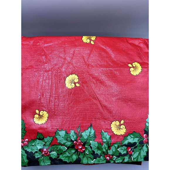 Trim A Home Christmas Vinyl Tablecloth 52" X 102" Flannel Back Holly Poinsettia - Picture 10 of 12